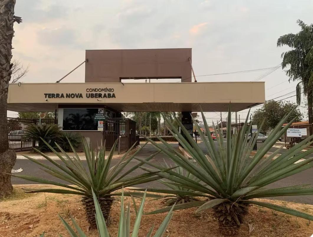 Casa De Temporada Uberaba Mg Villa Luaran gambar